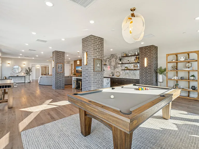 Brigham Lofts — Photo 8