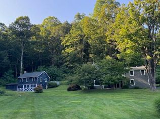 53 Brooks Rd, Pine Plains, NY 12567