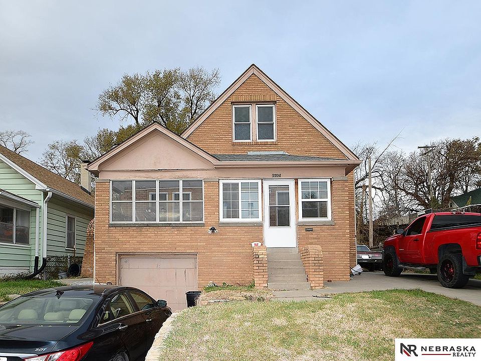 1st image of 2704 S 13th St