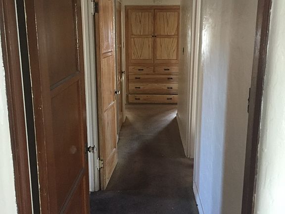 4th image of 3124 Hill St