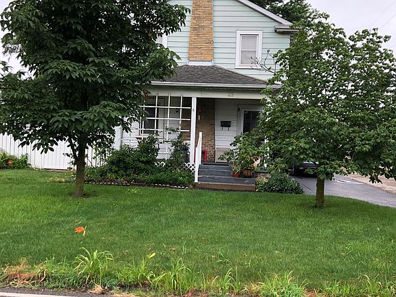 3rd image of 23 Broadlawn Ave