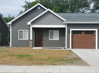 802 E North St, Greenville, MI 48838