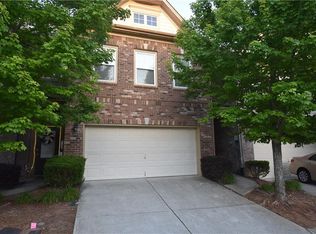 979 Parkside Wood Ct, Lawrenceville, GA 30043