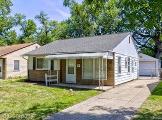 22750 Rosewood St, Oak Park, MI