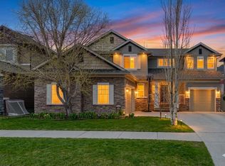 729 Canoe Ave SW, Airdrie, AB T4B3K5