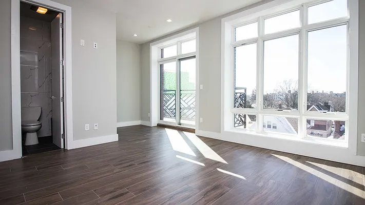 Rented by Nooklyn NYC LLC | media 63