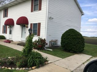 1102 E Cedar St, Le Roy, IL