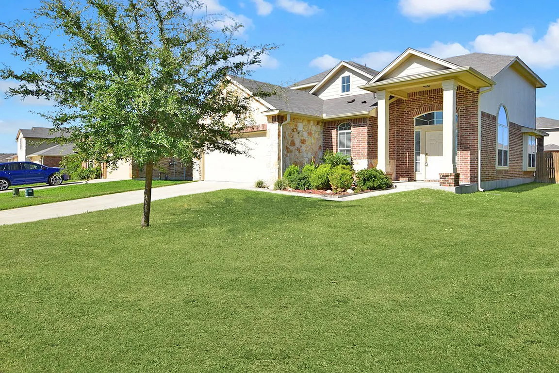 1008 Starlight Dr, Temple — Photo 2