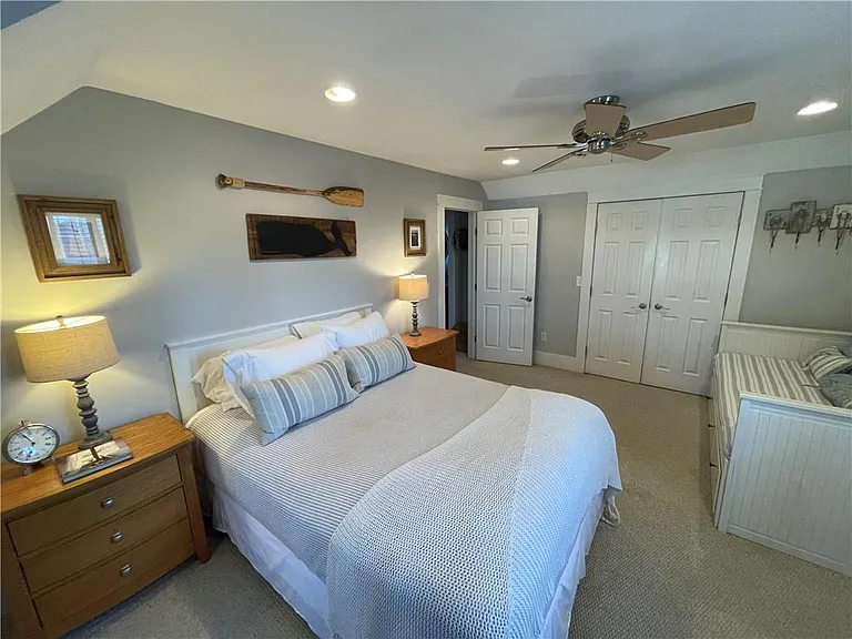 40 Keeher Ave — Photo 21
