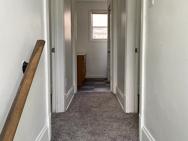825 Fairview Ave — Photo 8