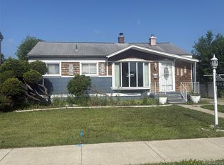 6459 Lathers St, Garden City, MI 48135