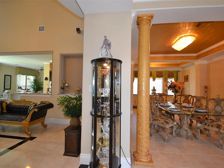 5303 Fenwick Way Ct — Photo 32