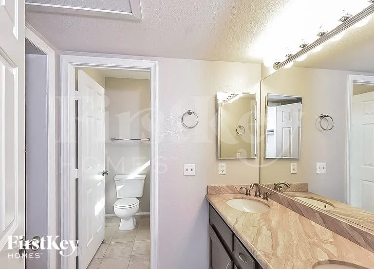 7829 Turtle Cove Ave — Photo 10