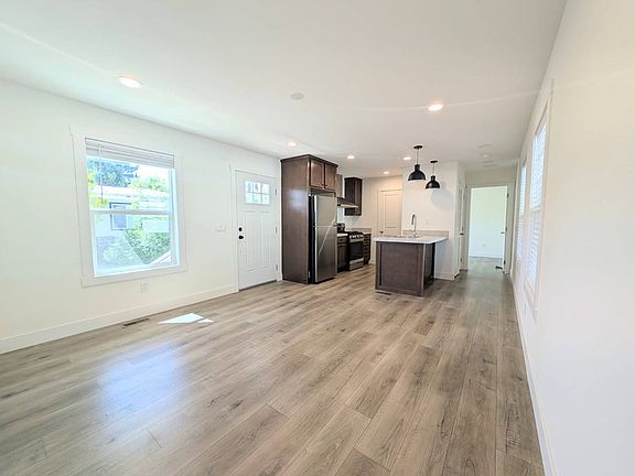 3rd image of 400 Sulphur Bank Dr Spc 64