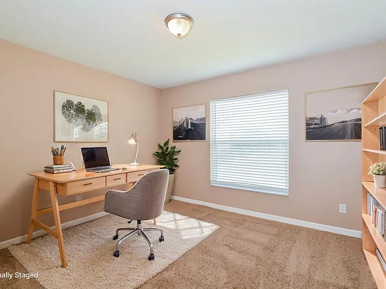 1604 Silhouette Dr — Photo 14