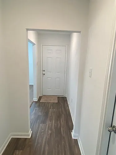 309 Riverdale Dr Photo 1