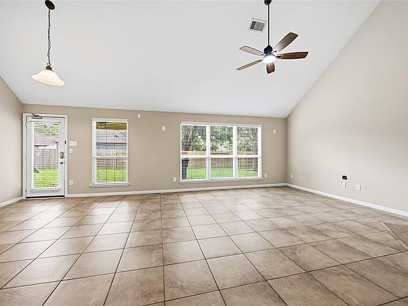3rd image of 950 Firthwood Dr