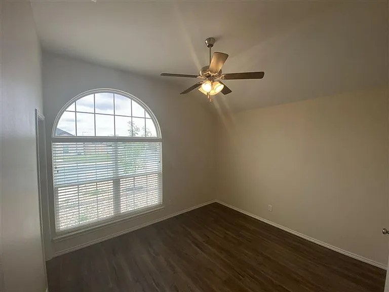 5002 Scarlett Oak Ln — Photo 15