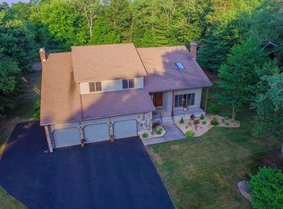 18 Cambridge Dr, South Windsor, CT 06074