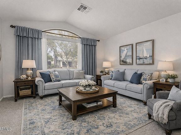 4th image of 42445 W HALL Drive