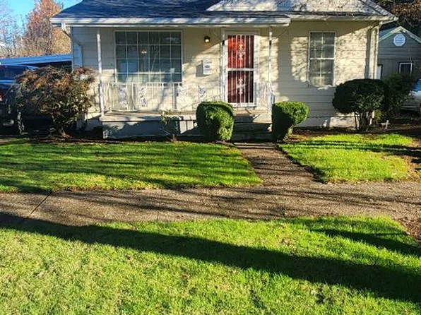 1324 SW Levens St, Dallas, OR 97338