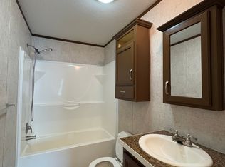 377 Hunters Rill, Oxford, MI 48371