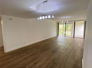 16500 Golf Club Rd APT 306, Weston, FL 33326