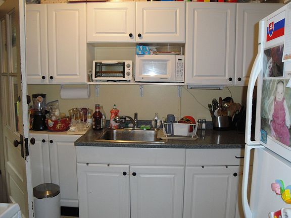 UPDATED KITCHEN CABINETS