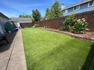 3171 SE Rosespring Dr, Hillsboro, OR 97123