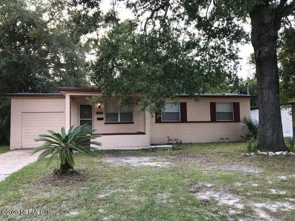 2644 Townsend Blvd, Jacksonville, FL 32211