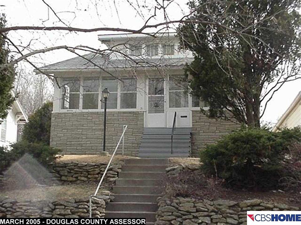 1st image of 4035 Seward St