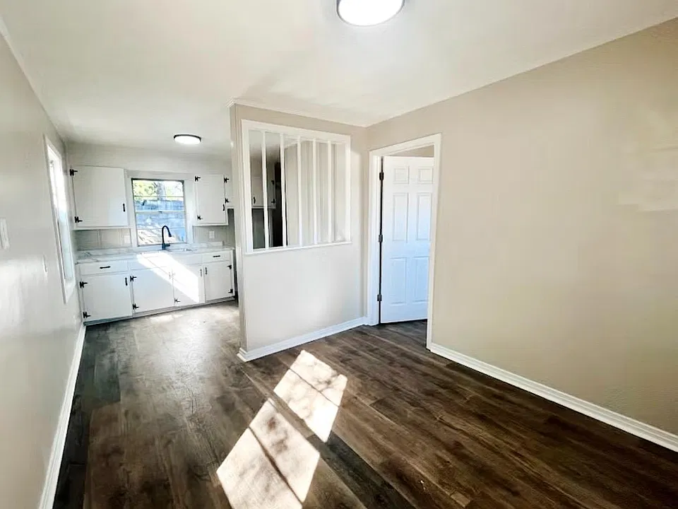811 2nd Ave N #813-3
