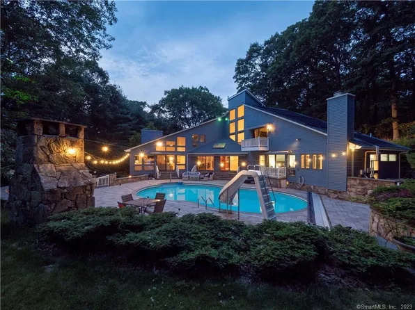 77 Catbrier Road, Weston, CT 06883