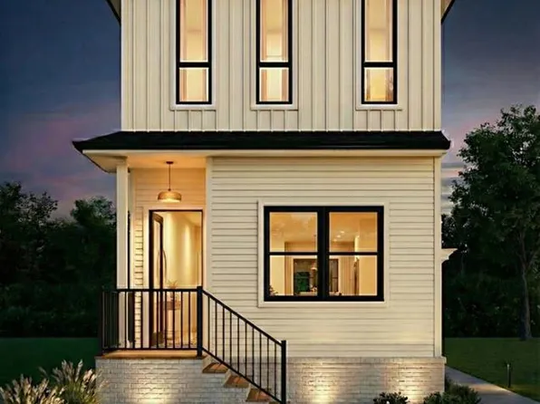 2916 W 17th St SE, Calgary, AB T2G 3W3