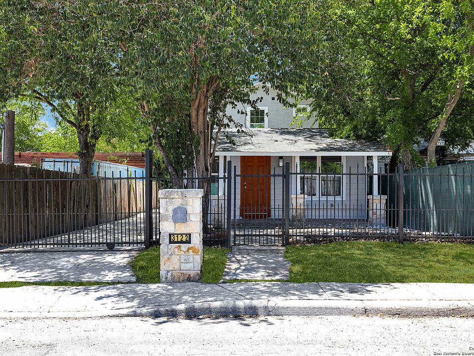 1st image of 3122 W Cesar E Chavez Blvd