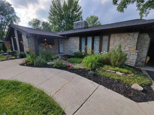 8155 N Richardt Ave, Indianapolis, IN 46256
