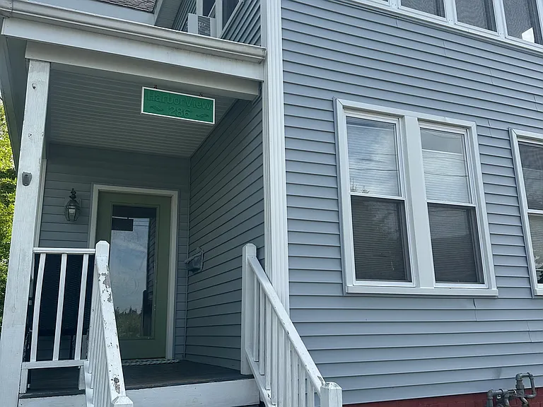 286 Front St — Photo 10