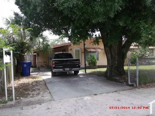 1528 NE 3rd Ave, Fort Lauderdale, FL 33304
