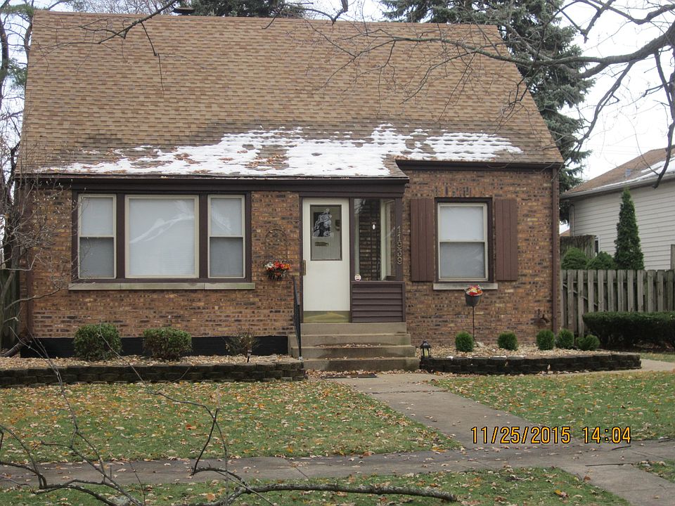 1st image of 11939 Artesian Ave