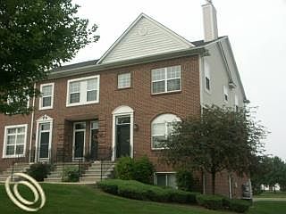1st image of 42557 Park Crescent Dr