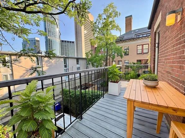 159 Saint Botolph St APT 3, Boston, MA 02115