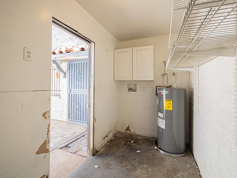 5214 N 42nd Pkwy — Photo 17