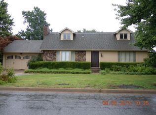 1809 E 30th St, Joplin, MO 64804