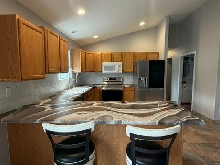 7 Darlene Rd — Photo 9