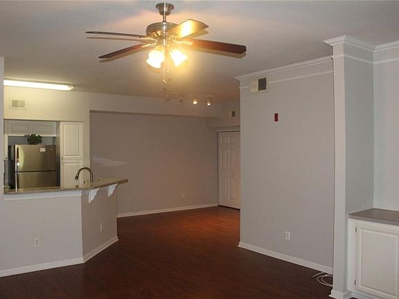 5th image of 2131 Lake Debra Dr APT 1117