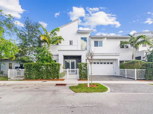 1110 NE 14th Ave, Fort Lauderdale, FL 33304