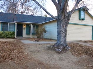 935 Pinewood Dr, Sparks, NV