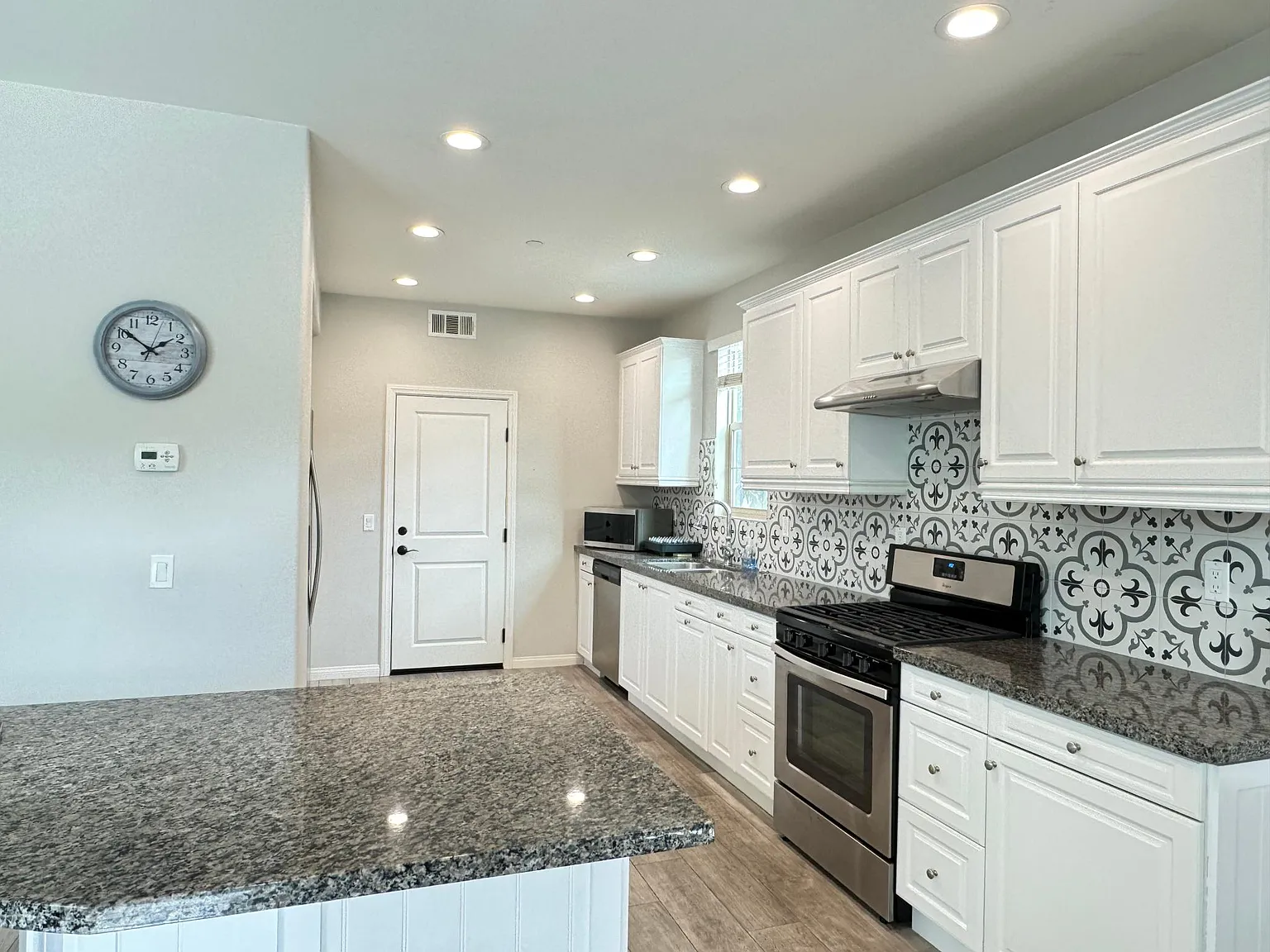 16308 Veridian Cir — Photo 3