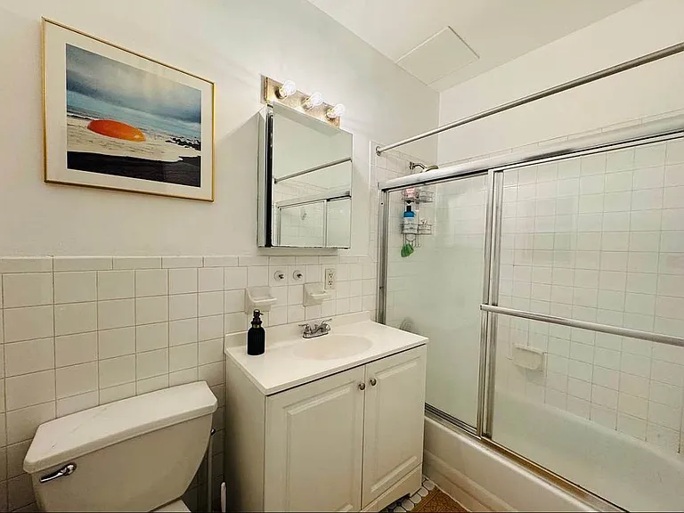 507 Dean St #4R — Photo 11