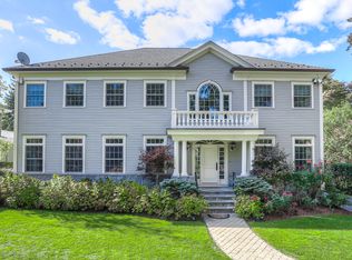 1 Minerva Pl, Old Greenwich, CT 06870